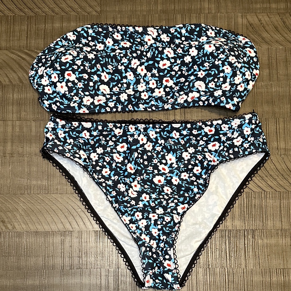 SHEIN Black Floral Bikini Set